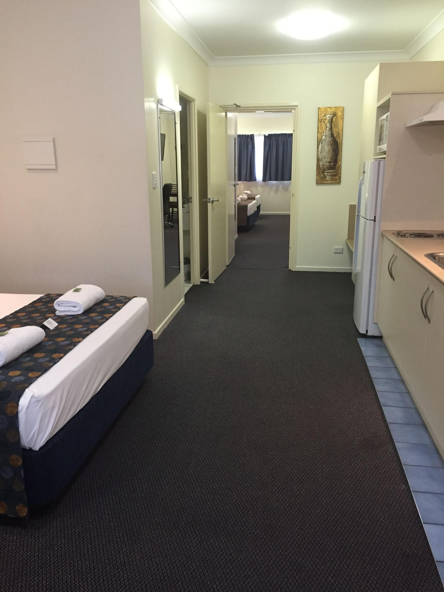 Bluewater Harbour Motel ボーエン エクステリア 写真