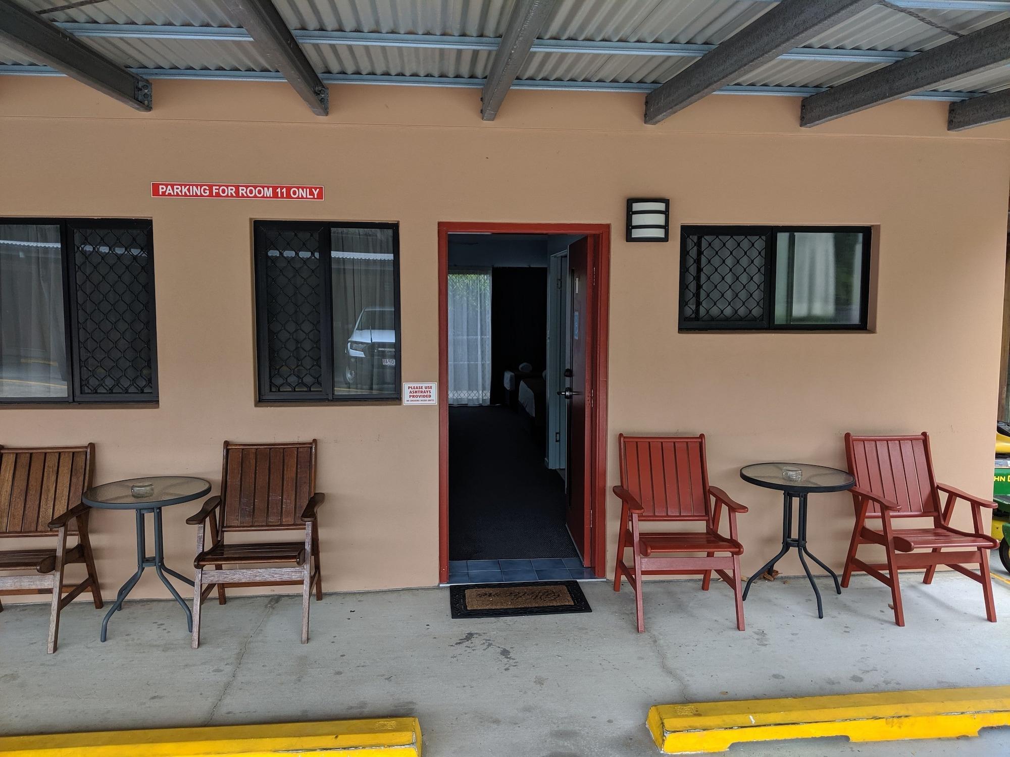 Bluewater Harbour Motel ボーエン エクステリア 写真