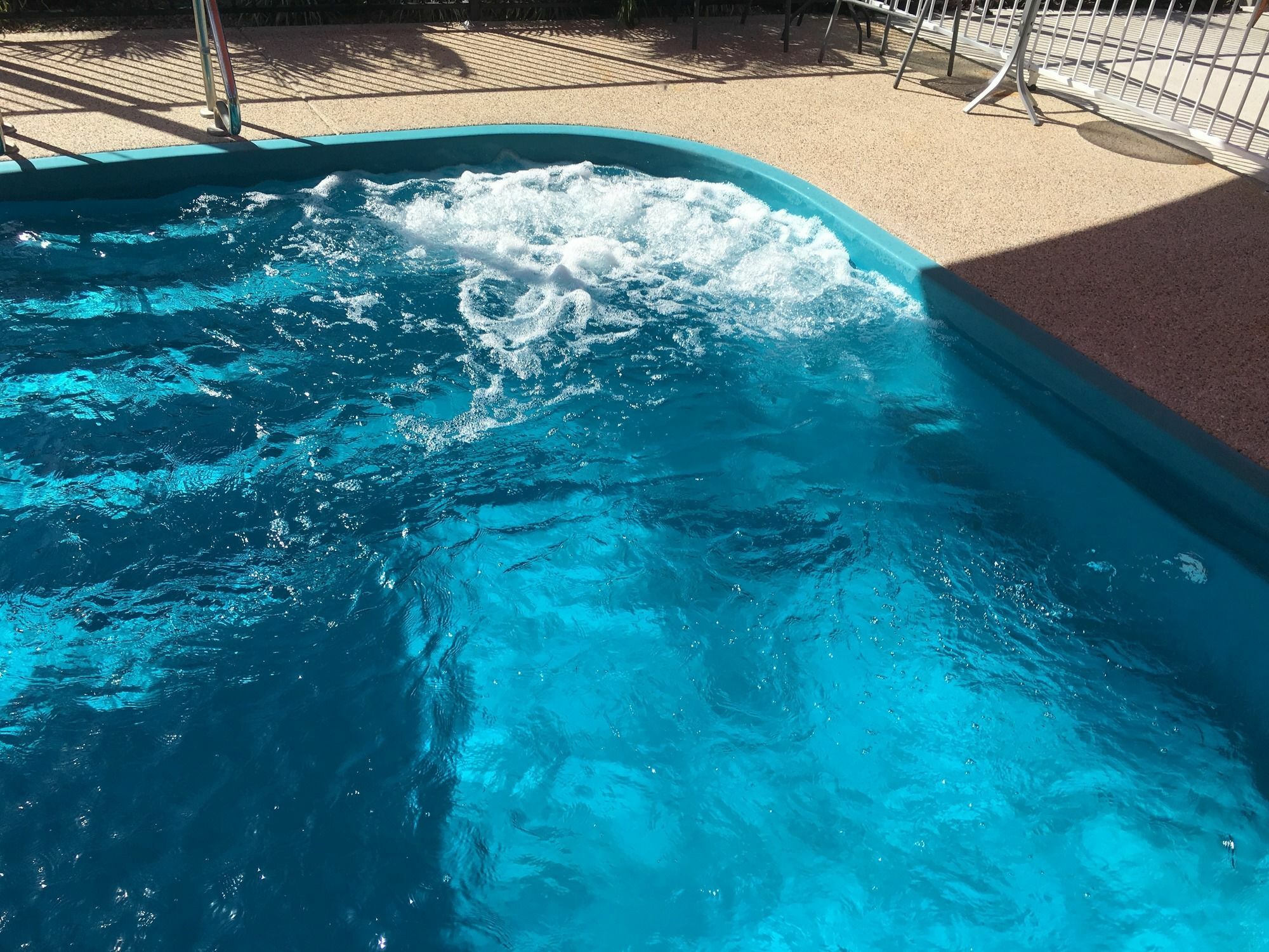 Bluewater Harbour Motel ボーエン エクステリア 写真